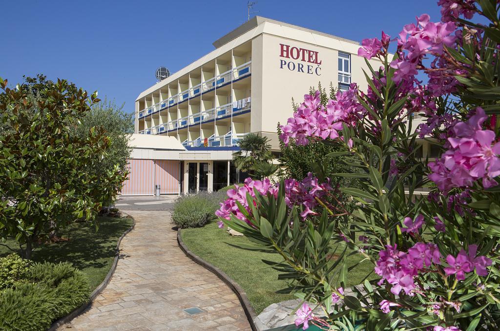 Hotel Porec Bagian luar foto